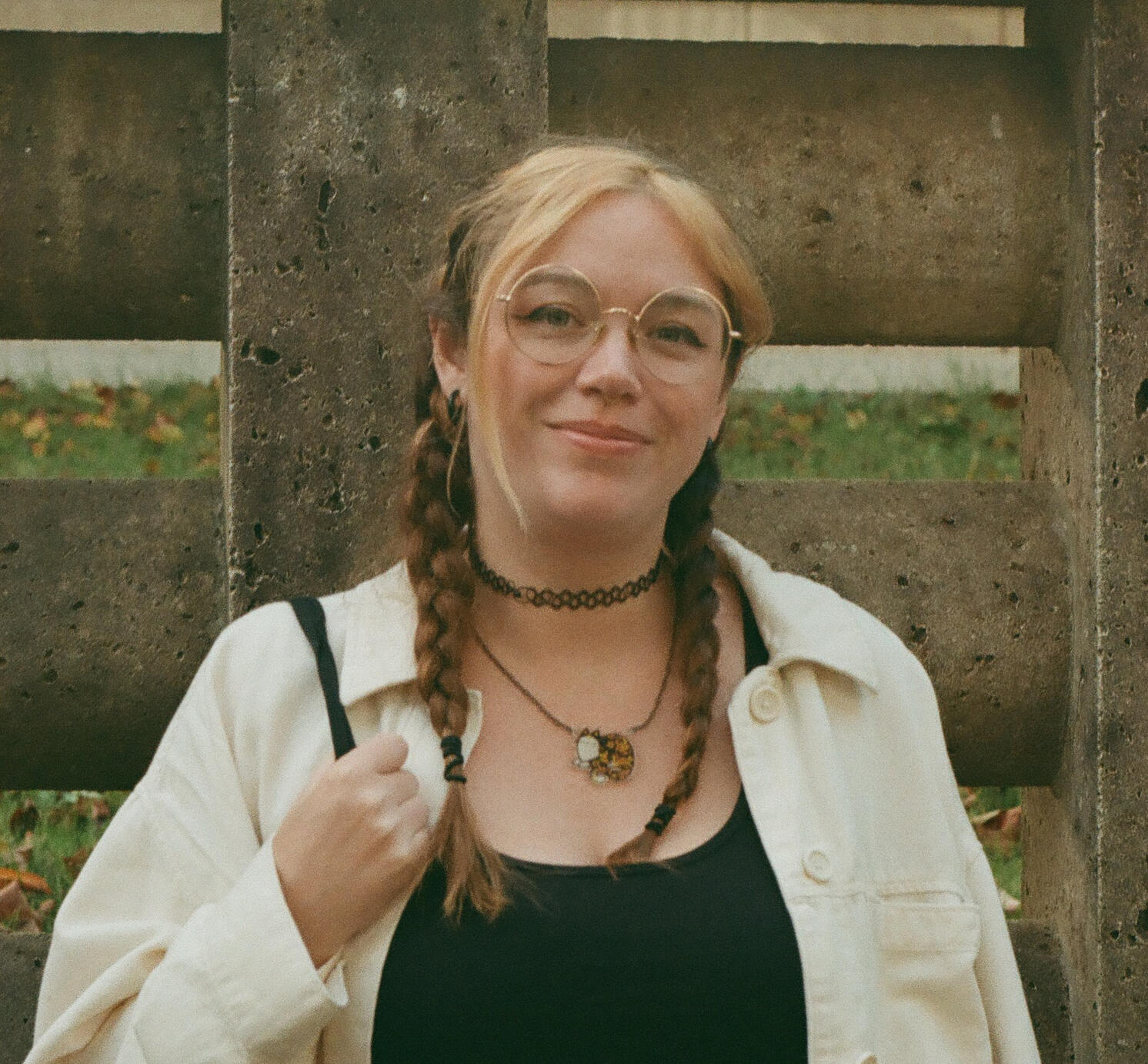 A photo of the artist